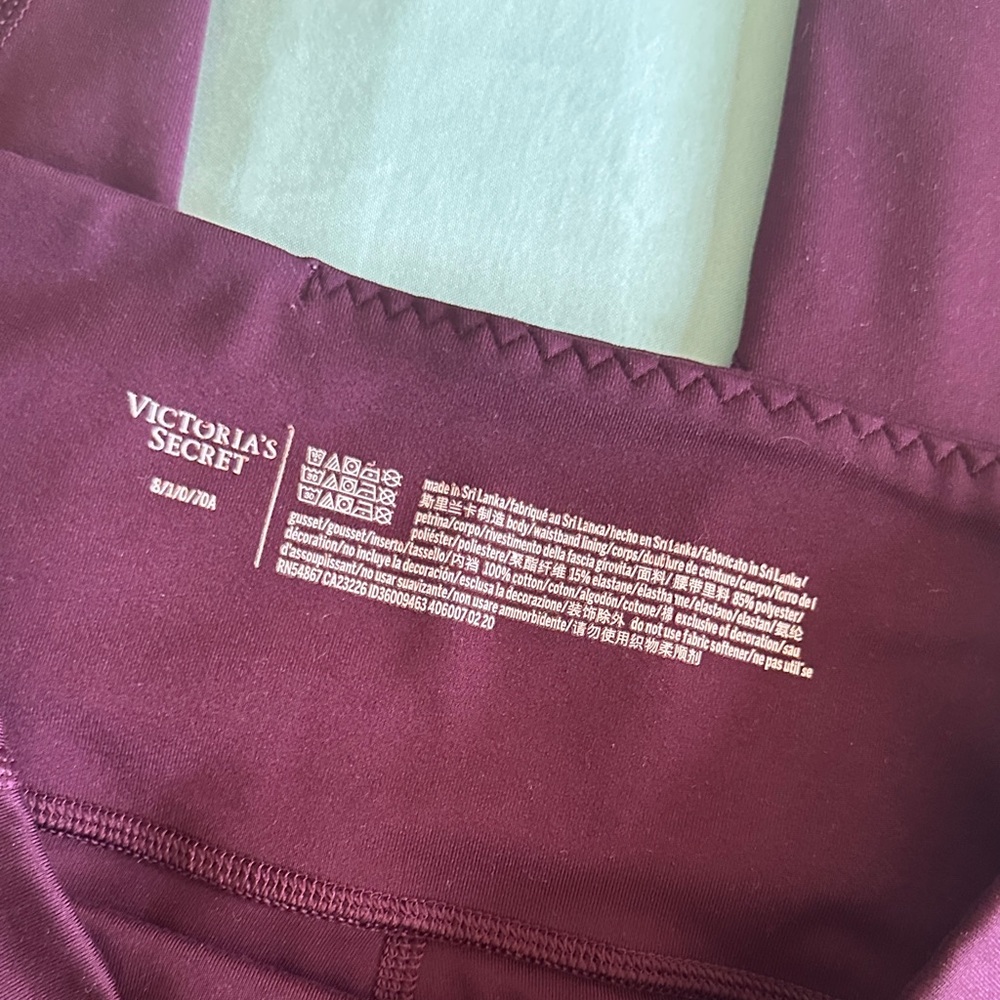 EUC - Victoria Secret Burgundy Leggings - Picture 3 of 4